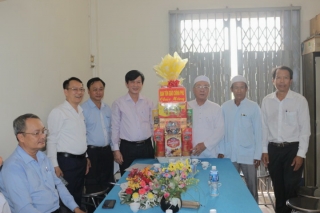 Ban Tôn giáo Chính phủ thăm Ban Đại diện Cộng đồng Hồi giáo Islam tỉnh Tây Ninh