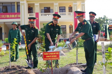 Sư đoàn 5: Phát động trồng cây nhân kỷ niệm ngày sinh của Bác Hồ