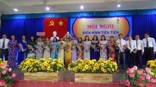 Trường THCS Trần Hưng Đạo tổ chức hội nghị điển hình tiên tiến