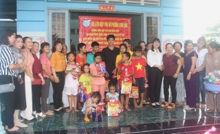 Hòa Thành: Tổ chức nhiều hoạt động cho trẻ em nhân dịp Quốc tế thiếu nhi