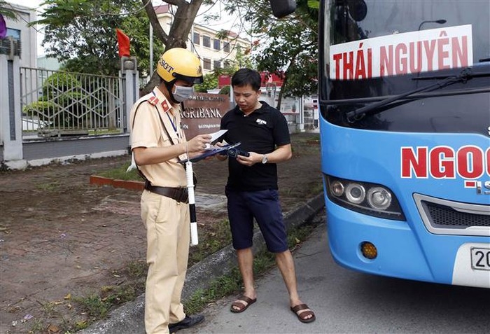 Xử lý gần 10.000 "ma men" trong nửa tháng tổng kiểm soát phương tiện