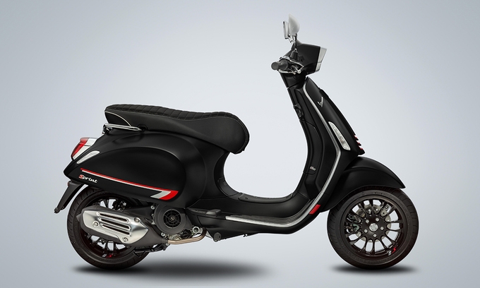 Vespa Sprint S 150 giá gần 90 triệu