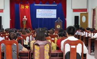 Tổ chức nói chuyện chuyên đề về Ngày Gia đình Việt Nam