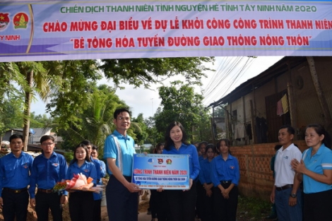 Khởi động chiến dịch Thanh niên tình nguyện hè năm 2020