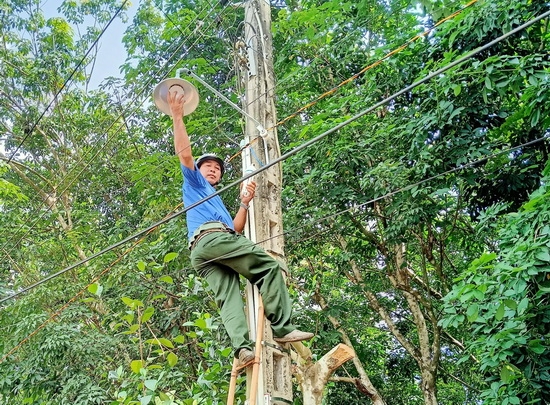 Bến Củi: Thực hiện công trình Ánh sáng an ninh