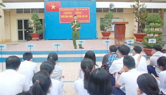 Gò Dầu truyền thông phòng, chống tội phạm trong học sinh