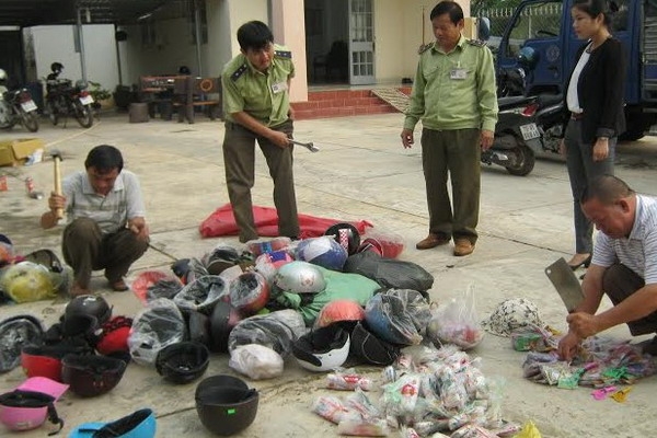 Tân Biên: Tiêu hủy tang vật vi phạm pháp luật