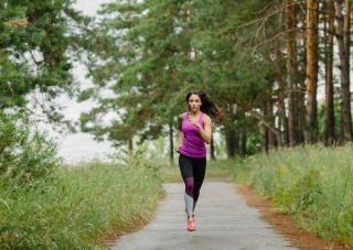 8 lời khuyên cho nữ khi chạy bộ một mình