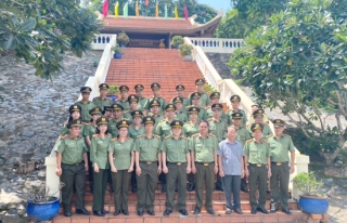 Công an Tây Ninh và Bình Phước về nguồn nhân ngày truyền thống lực lượng An ninh nhân dân