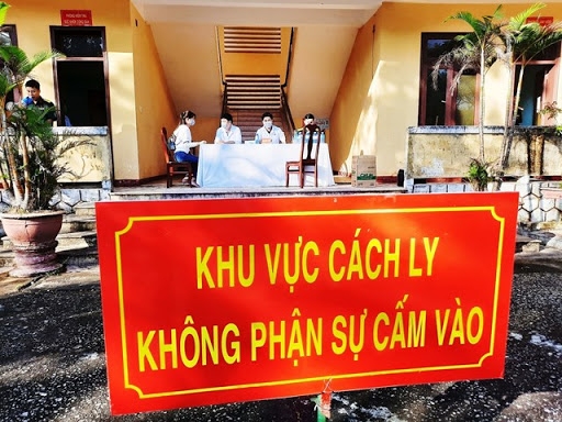 Thêm 2 trường hợp mắc COVID-19 là người trở về từ Nga, Việt Nam có 372 ca