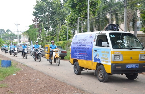 Tân Châu ra quân tuyên truyền, vận động người dân tham gia bảo hiểm xã hội tự nguyện, bảo hiểm y tế hộ gia đình