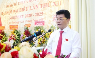 Bế mạc Đại hội đại biểu Đảng bộ Thị xã Hoà Thành lần thứ XII, nhiệm kỳ 2020-2025