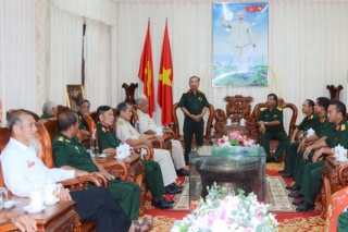 Bộ CHQS tỉnh gặp mặt đoàn cựu chiến binh Trung đoàn 16