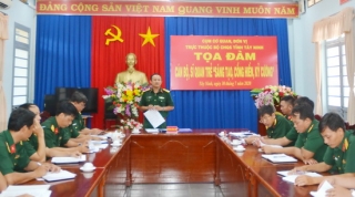 Tổ chức tọa đàm trong cán bộ, sỹ quan trẻ
