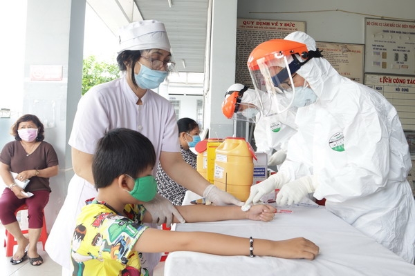 Phòng, chống dịch Covid-19: Khi mỗi gia đình là một pháo đài chống dịch