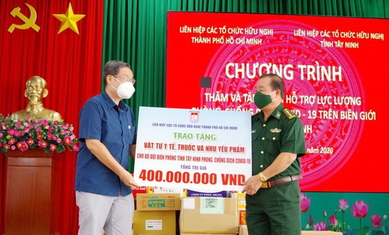 Điểm tin địa phương