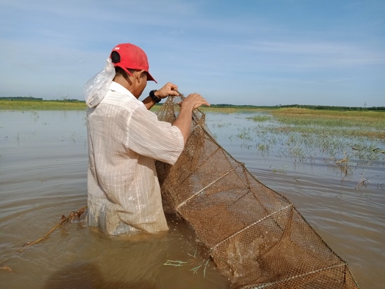 Thượng nguồn hồ Dầu Tiếng vẫn còn nhiều ngư cụ cấm