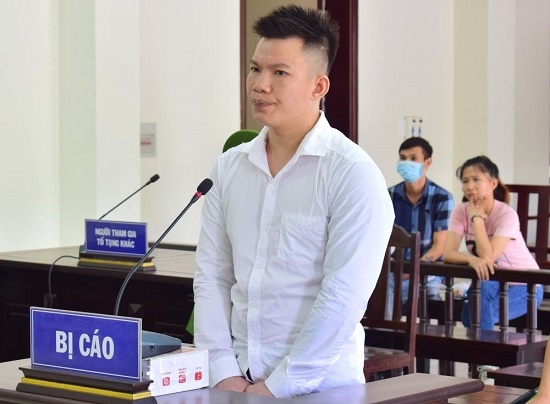 Mua bán trái phép chất ma tuý, lãnh án chung thân