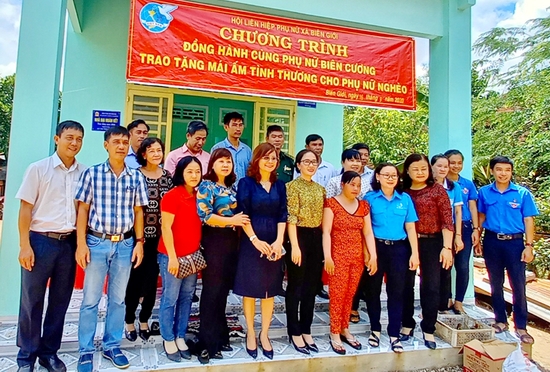 Điểm tin địa phương