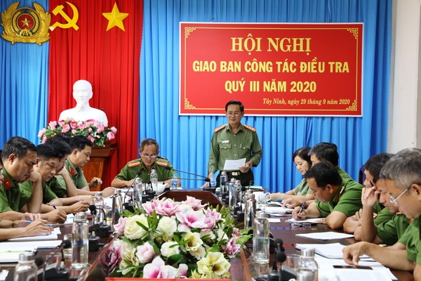 Giao ban công tác điều tra và công tác truy nã, truy tìm quý III.2020