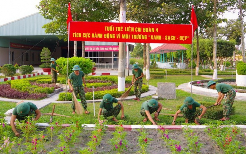 Những “tuyến đường thanh niên xanh” của lính