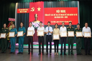 Tây Ninh: Xây dựng lực lượng Dân quân tự vệ “Vững mạnh, rộng khắp”