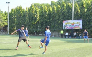 Tân Châu: Khai mạc giải bóng đá mini