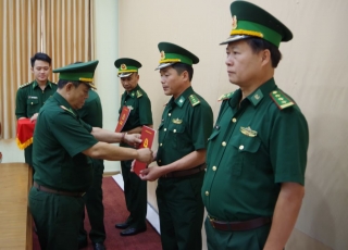 Biên phòng Tây Ninh: Trao Quyết định điều động, bổ nhiệm các Đồn trưởng
