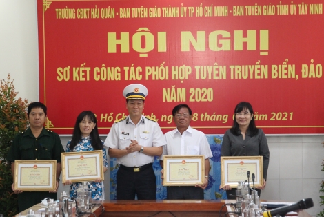 Sơ kết công tác phối hợp tuyên truyền biển, đảo năm 2020