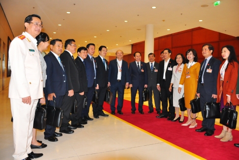 Đoàn đại biểu Đảng bộ tỉnh Tây Ninh đóng góp 20 lượt ý kiến cho dự thảo các văn kiện