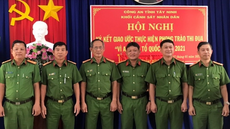 Khối Cảnh sát Công an Tây Ninh tổ chức Hội nghị ký kết giao ước thi đua