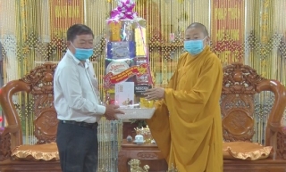 Lãnh đạo huyện Tân Biên: Thăm, chúc tết các dân tộc, tôn giáo