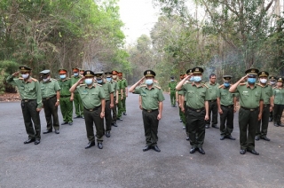 Dâng hương tưởng niệm anh hùng, liệt sĩ Đoàn U70 và Ban An ninh tỉnh Tây Ninh