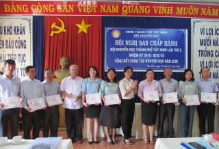 Thành phố Tây Ninh thực hiện tốt công tác khuyến học khuyến tài