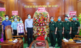 Các đơn vị thăm, chúc mừng BĐBP Tây Ninh nhân ngày truyền thống