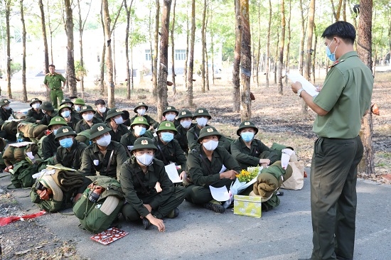 Công an Tây Ninh: Tổ chức giao, nhận 272 công dân nhập ngũ