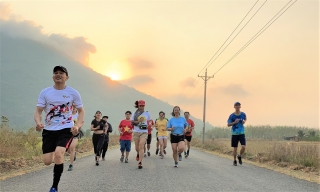 Tây Ninh tổ chức Giải chạy marathon núi Bà Đen lần thứ I năm 2021