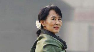 Phiên tòa xử bà Aung San Suu Kyi bị hoãn vì sự cố Internet