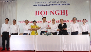 Cụm thi đua ngành VHTT&DL các tỉnh Đông Nam bộ ký kết giao ước thi đua năm 2021