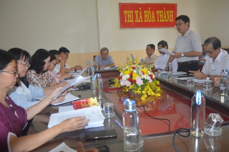 Uỷ ban bầu cử thị xã Hoà Thành họp phiên thứ 5