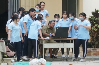 Trường THPT Nguyễn Huệ: Vì sao học sinh phải chuyển địa điểm học?
