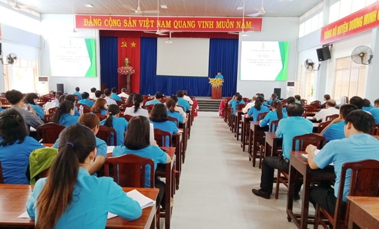 LĐLĐ huyện Dương Minh Châu: Tuyên truyền bầu cử đại biểu Quốc hội và đại biểu HĐND các cấp nhiệm kỳ 2021 - 2026