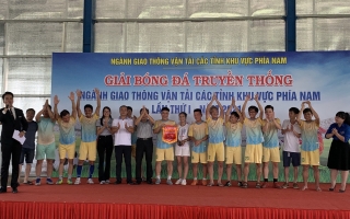 Khai mạc giải bóng đá ngành GTVT các tỉnh khu vực phía Nam