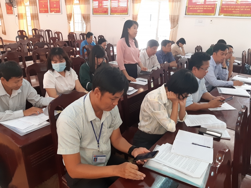 Cơ bản hoàn thành việc rà soát, lập và niêm yết danh sách cử tri tại 219 điểm thuộc 77 khu vực bỏ phiếu