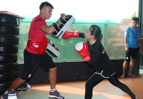 Rèn thể lực với Kick-boxing