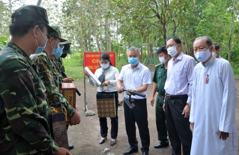 Ứng cử viên ĐBQH đơn vị số 2: Tiếp xúc cử tri huyện Tân Biên