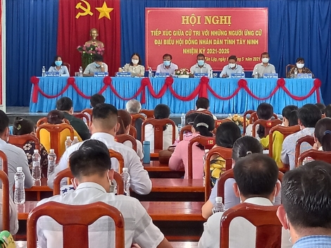 Ứng cử đại biểu HĐND tỉnh đơn vị số 16 tiếp xúc cử tri xã Tân Lập và Thạnh Bình