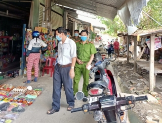 Xã Thái Bình ra quân xử phạt các trường hợp vi phạm trong công tác phòng, chống dịch bệnh