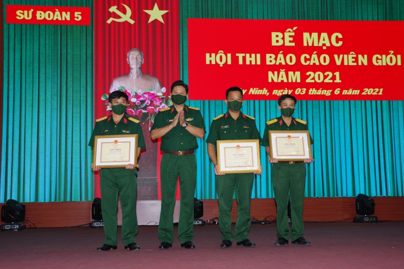 Bế mạc hội thi báo cáo viên giỏi cấp Sư đoàn năm 2021