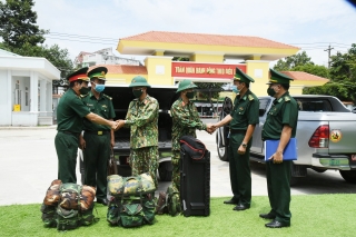 Biên phòng Tây Ninh: Tiếp nhận, giao nhiệm vụ cho cán bộ, chiến sĩ Quân khu 7 chi viện